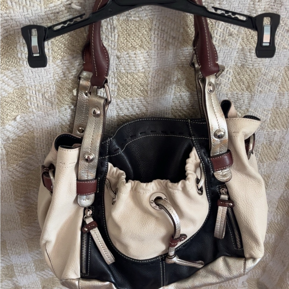 B. Makowsky Cream and Black Chic Shoulder Bag